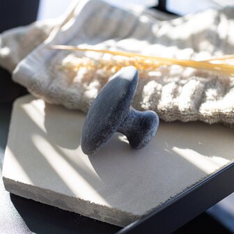 BODY MUSHROOM BASALT 75 MM MARIA AKERBERG