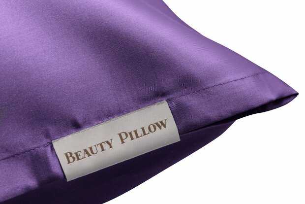 Satijnen kussensloop Aubergine Beauty Pillow