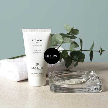 EYE MASK | MARIA ÅKERBERG | Eye Mask is een rustgevend masker met Witte Klei en Cederhout extract