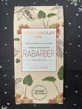 BIO DARK CHOCOLATE 65% RABARBER (Met Rabarber uit Zweden) | NORDIC CHOCOLATE | Organic Chocolate North Sweden